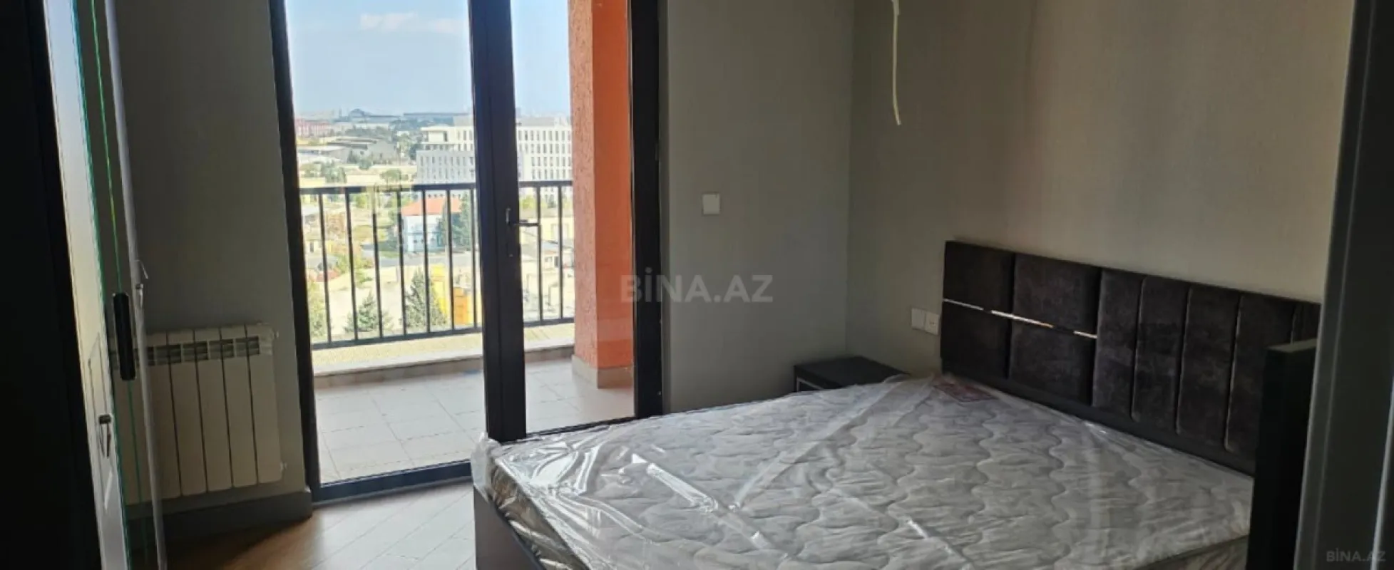 Kirayə verilir 2 otaqlı mənzil 62 m²
