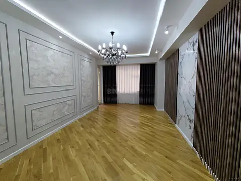 Satılır 4 otaqlı mənzil 155 m² — Bakı, Həzi Aslanov qəs. 4 otaq 155.00 m²