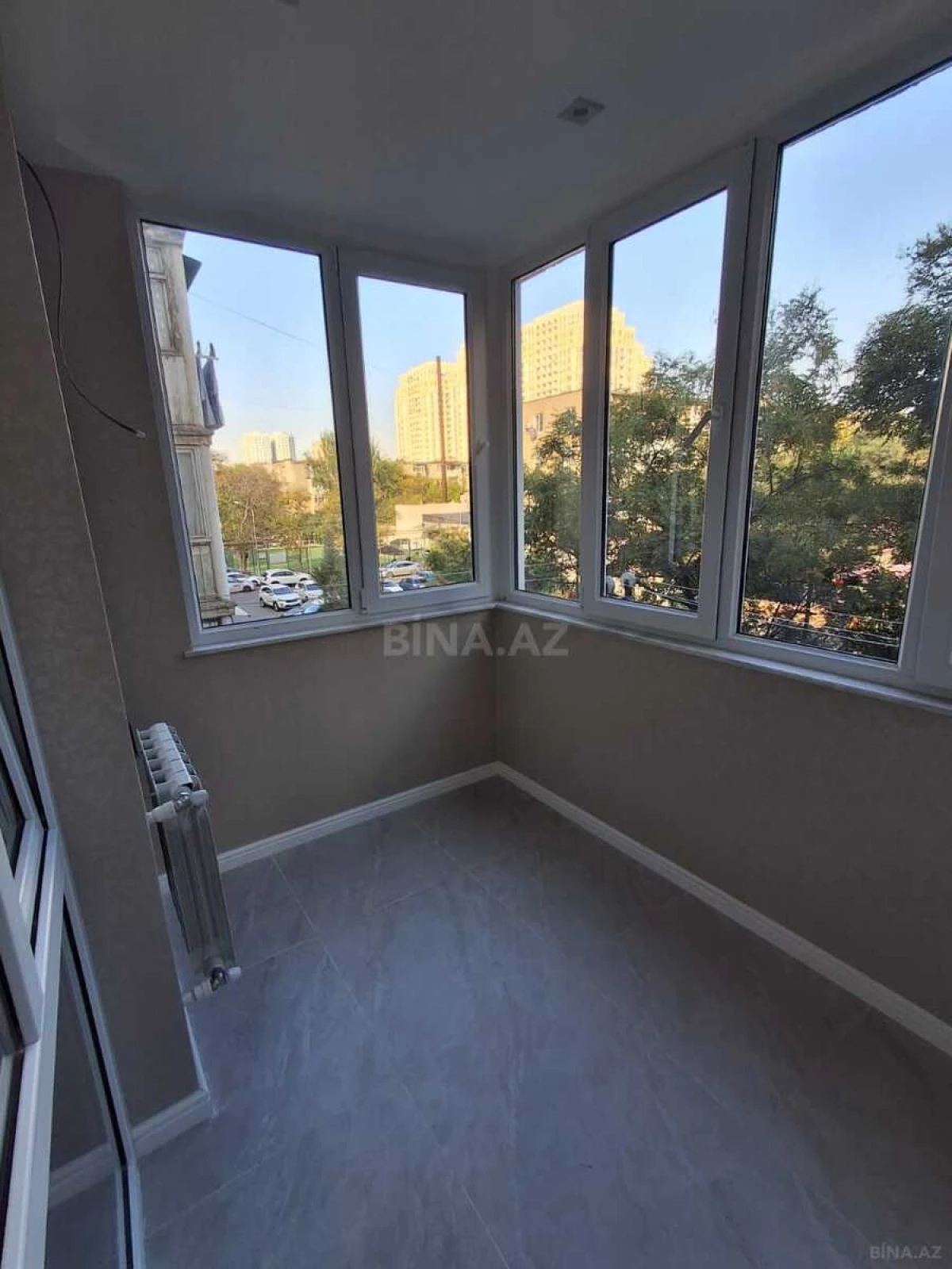 Satılır 2 otaqlı mənzil 60 m²