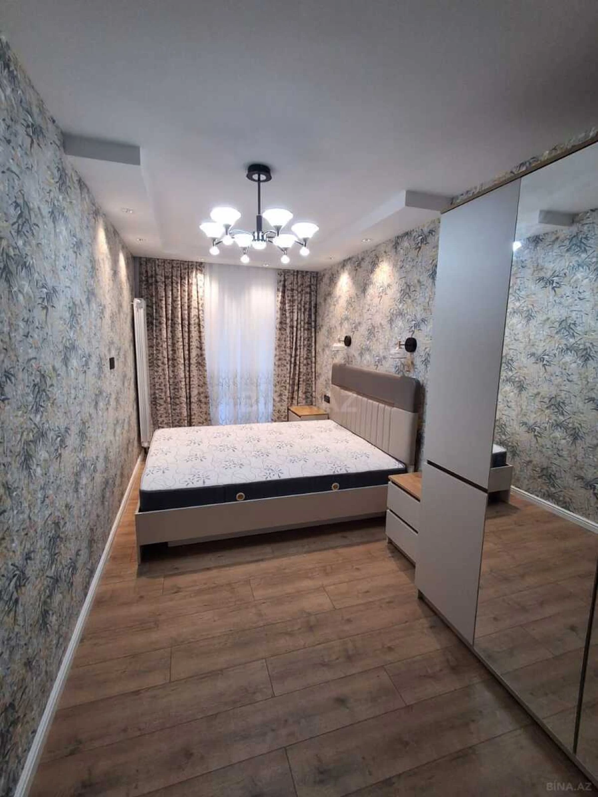Satılır 2 otaqlı mənzil 60 m²