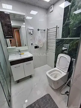 Satılır 2 otaqlı mənzil 60 m²