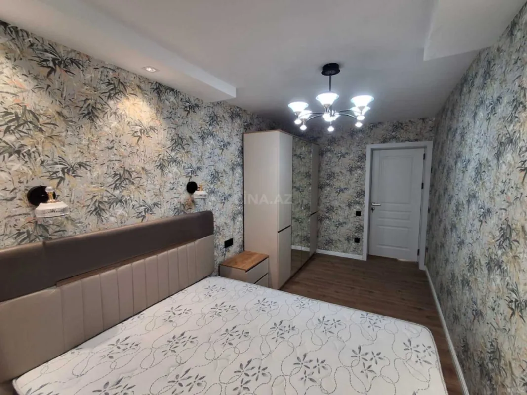 Satılır 2 otaqlı mənzil 60 m²