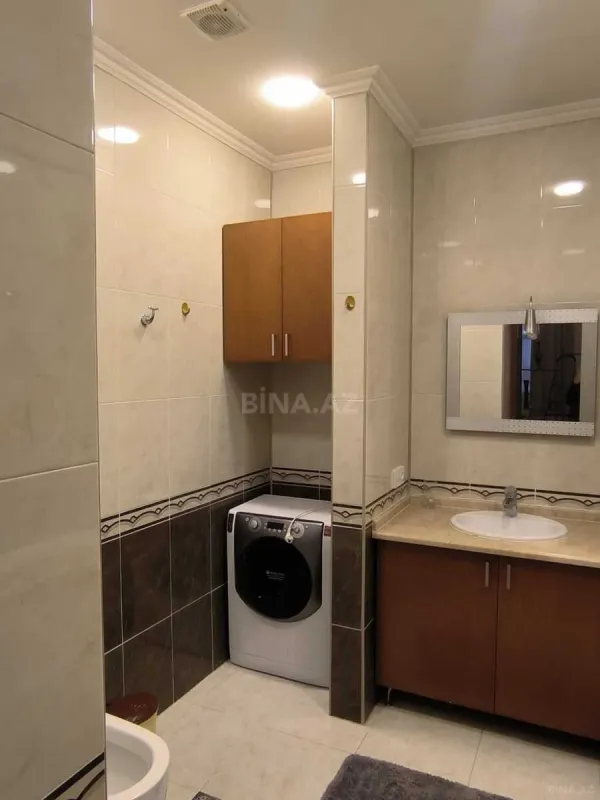 Kirayə verilir 3 otaqlı mənzil 110 m²