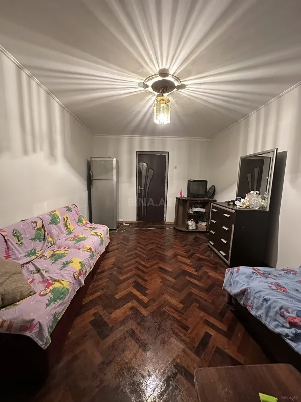 Satılır 1 otaqlı mənzil 40 m²