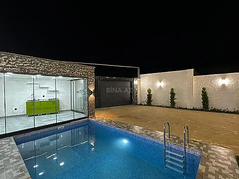 Satılır 4 otaqlı həyət evi 165 m²