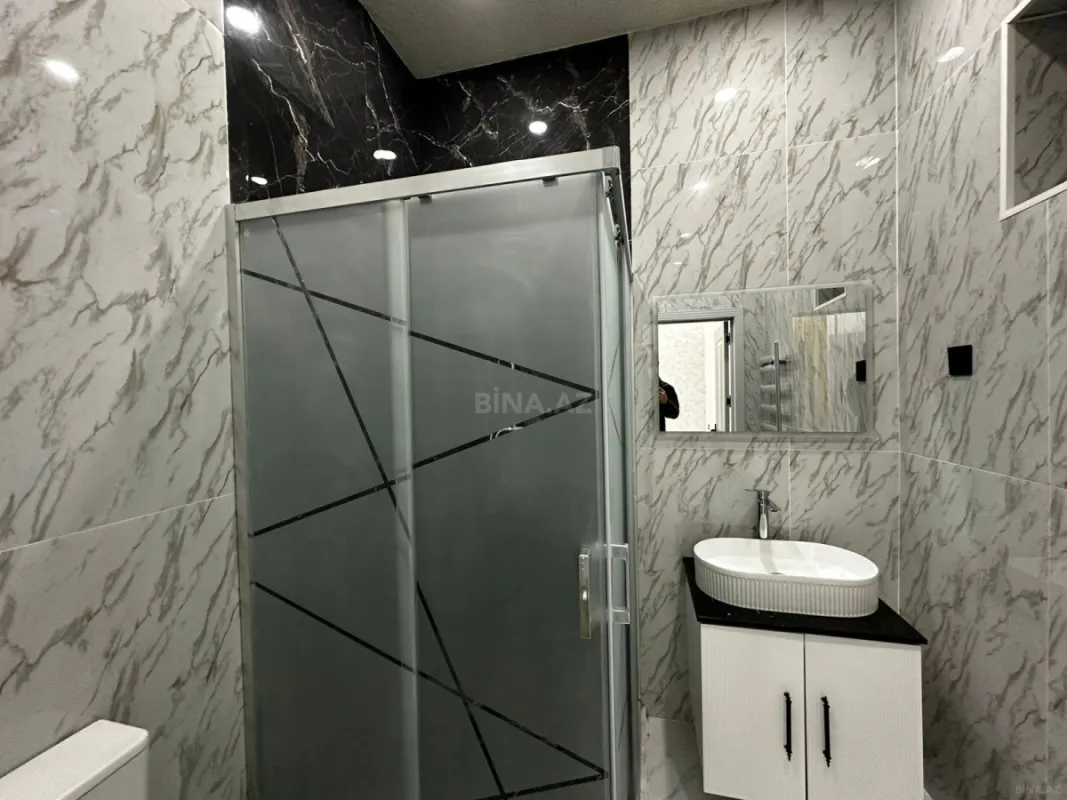 Satılır 4 otaqlı həyət evi 165 m²