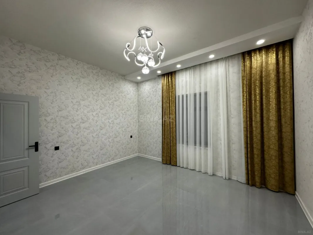 Satılır 4 otaqlı həyət evi 165 m²