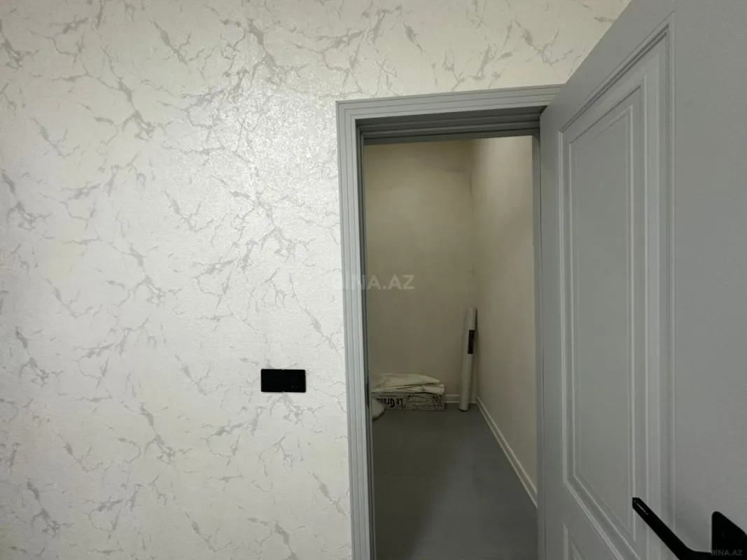 Satılır 4 otaqlı həyət evi 165 m²