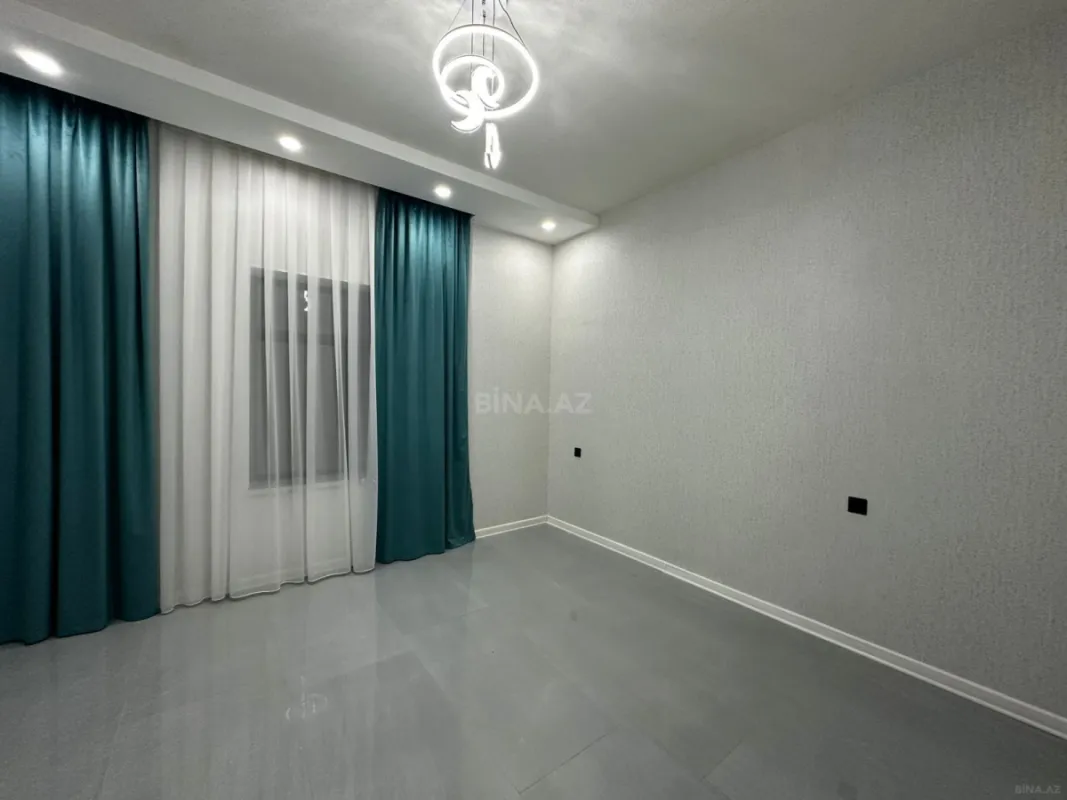 Satılır 4 otaqlı həyət evi 165 m²