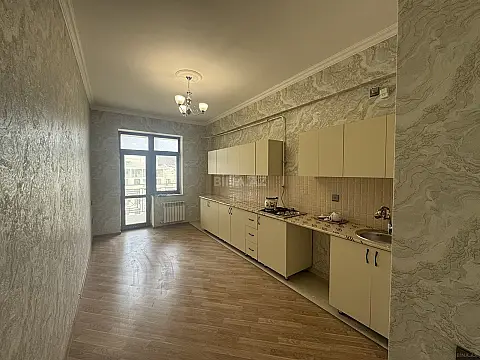 Kirayə verilir 1 otaqlı mənzil 75 m²