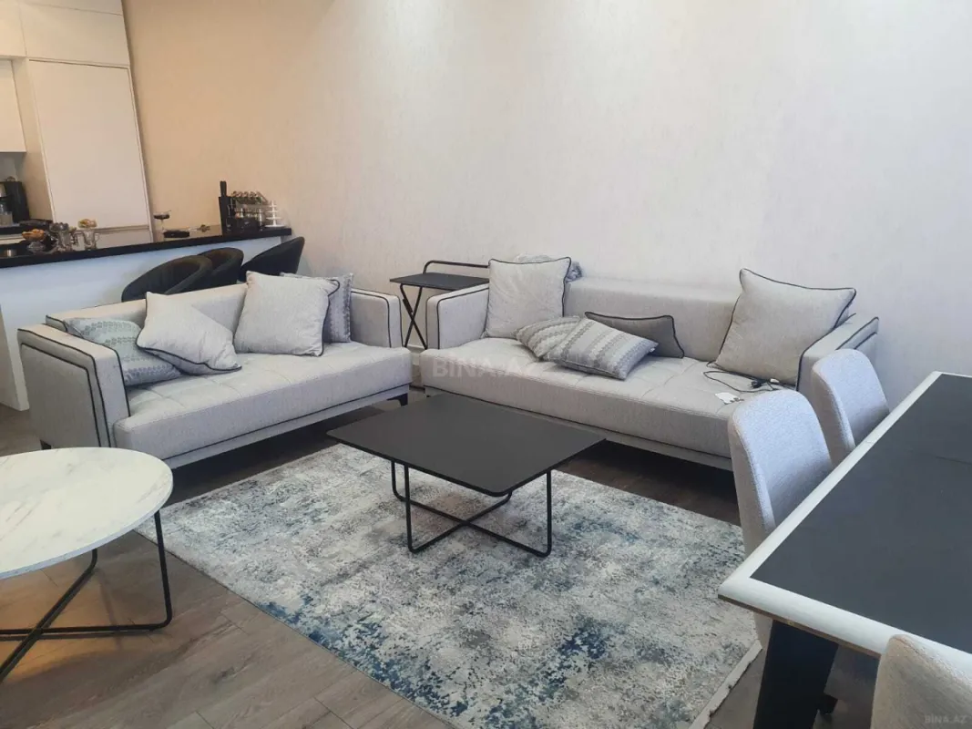 Kirayə verilir 3 otaqlı mənzil 100 m²