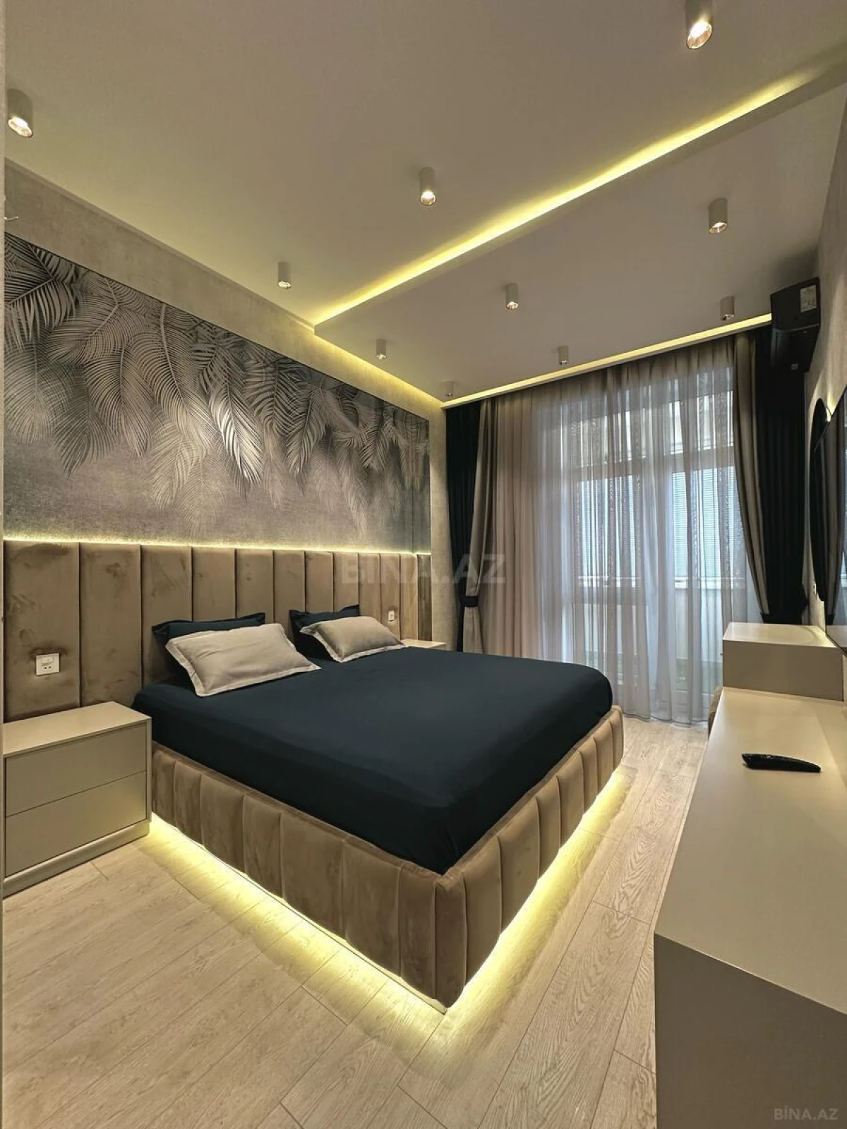 Satılır 2 otaqlı mənzil 78 m²