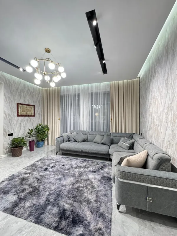 Satılır 4 otaqlı həyət evi 150 m²