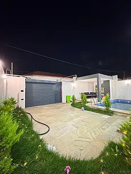 Satılır 4 otaqlı həyət evi 150 m²