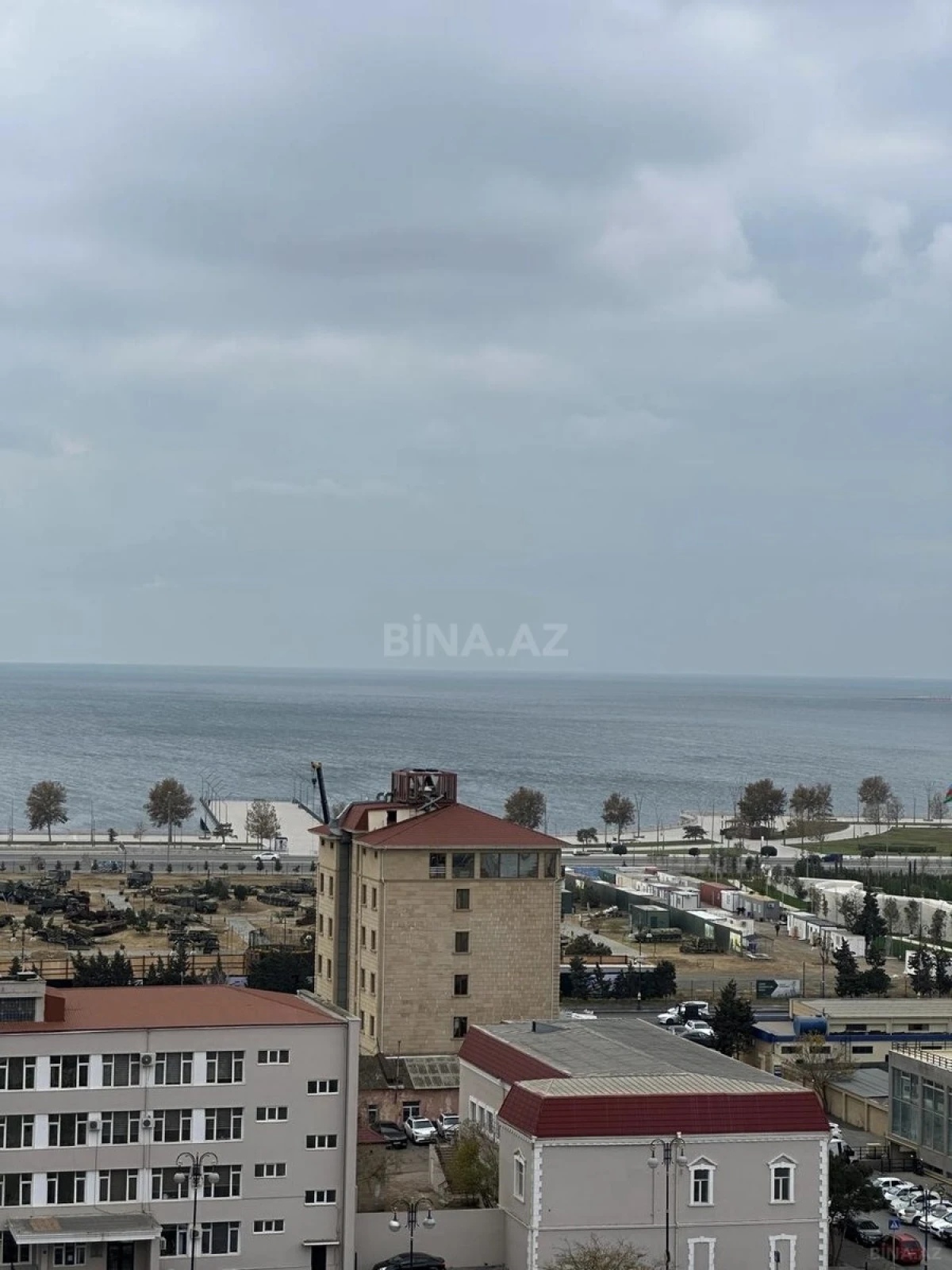 Kirayə verilir 2 otaqlı mənzil 60 m²