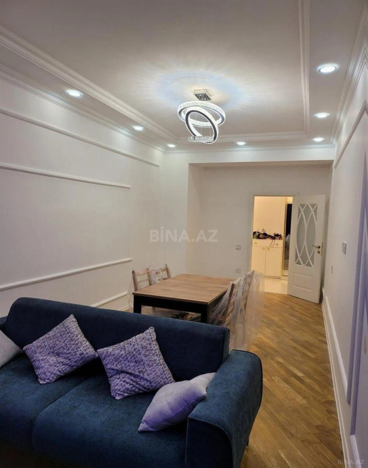 Satılır 2 otaqlı mənzil 85 m²