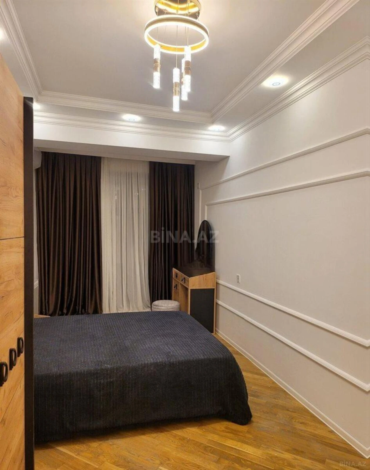 Satılır 2 otaqlı mənzil 85 m²