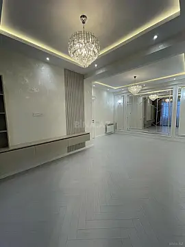 Satılır 3 otaqlı mənzil 105 m²