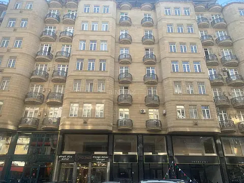 Satılır obyekt 587 m² — Bakı, Nərimanov 587.00 m²