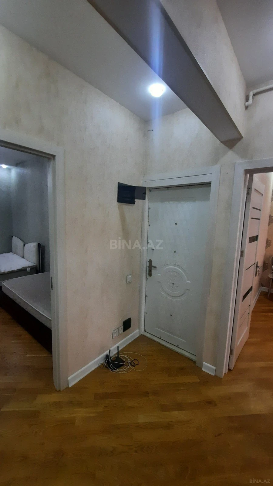 Kirayə verilir 2 otaqlı mənzil 65 m²