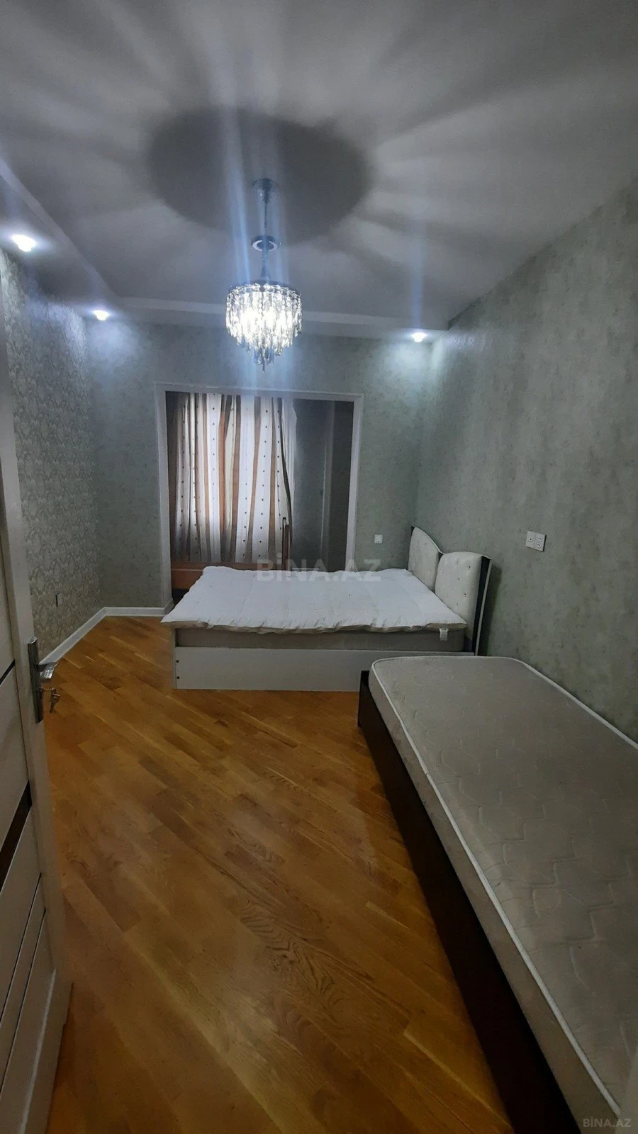 Kirayə verilir 2 otaqlı mənzil 65 m²
