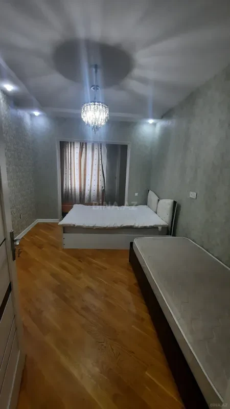 Kirayə verilir 2 otaqlı mənzil 65 m²