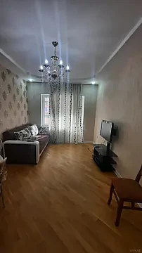 Kirayə verilir 2 otaqlı mənzil 65 m²