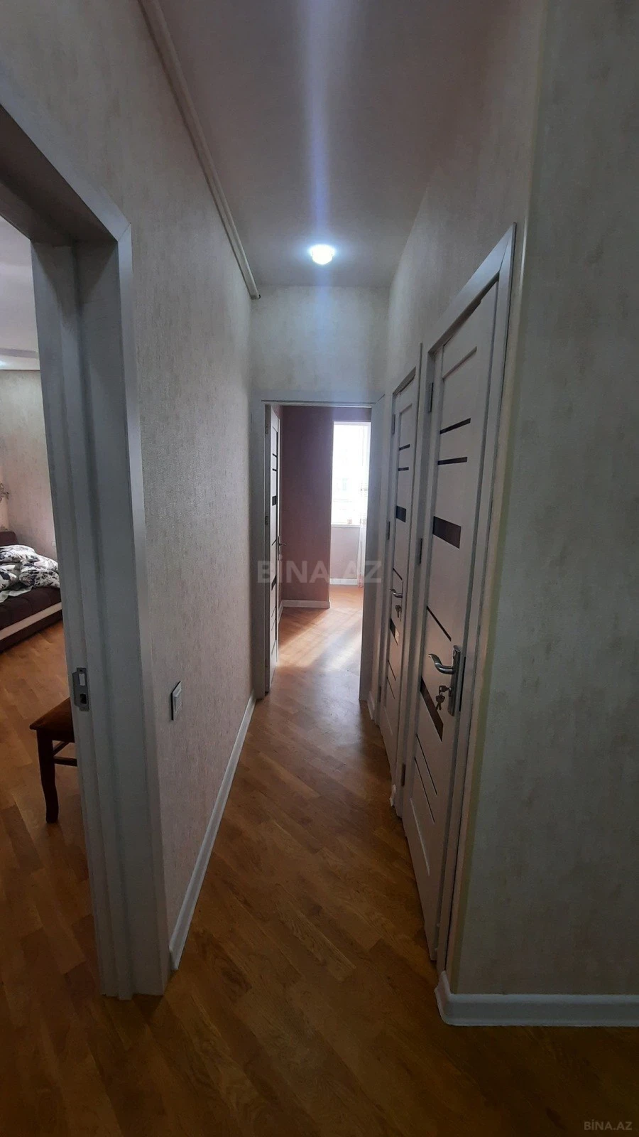 Kirayə verilir 2 otaqlı mənzil 65 m²