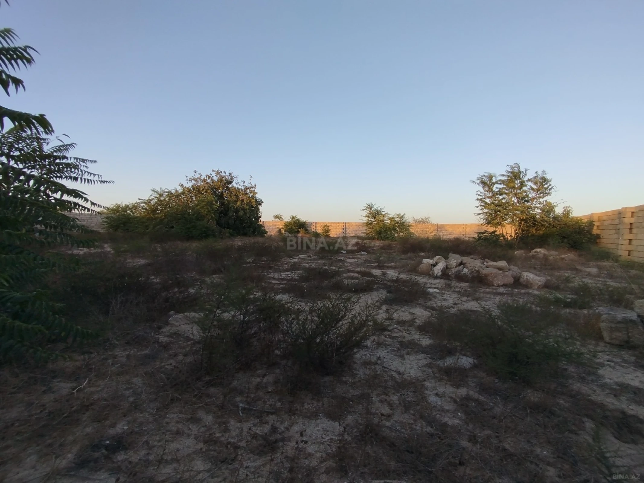 Satılır torpaq sahəsi 12 m²