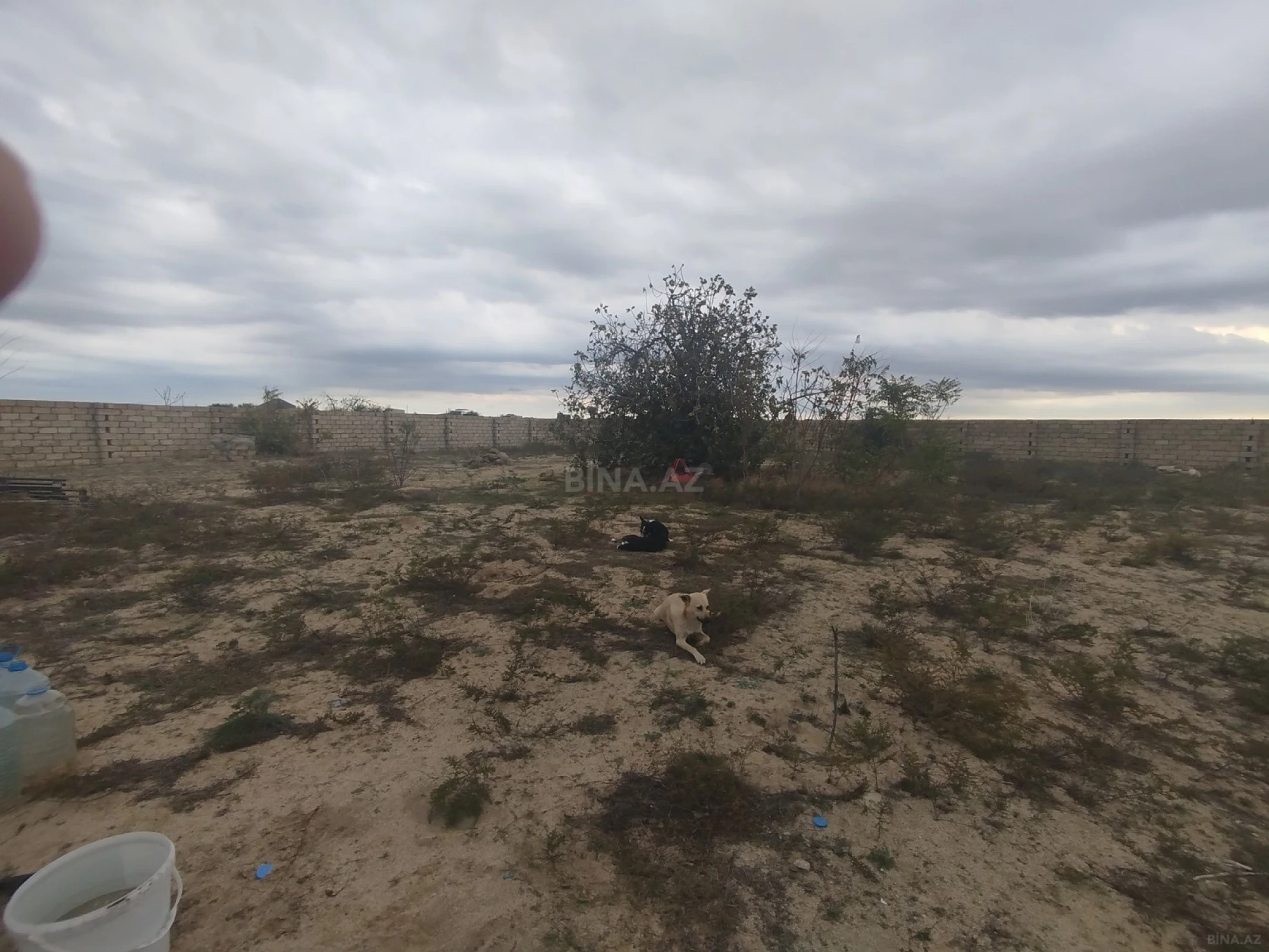 Satılır torpaq sahəsi 12 m²