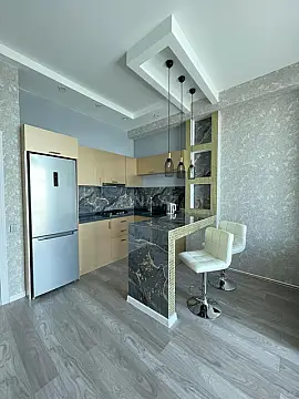 Kirayə verilir 2 otaqlı mənzil 60 m²