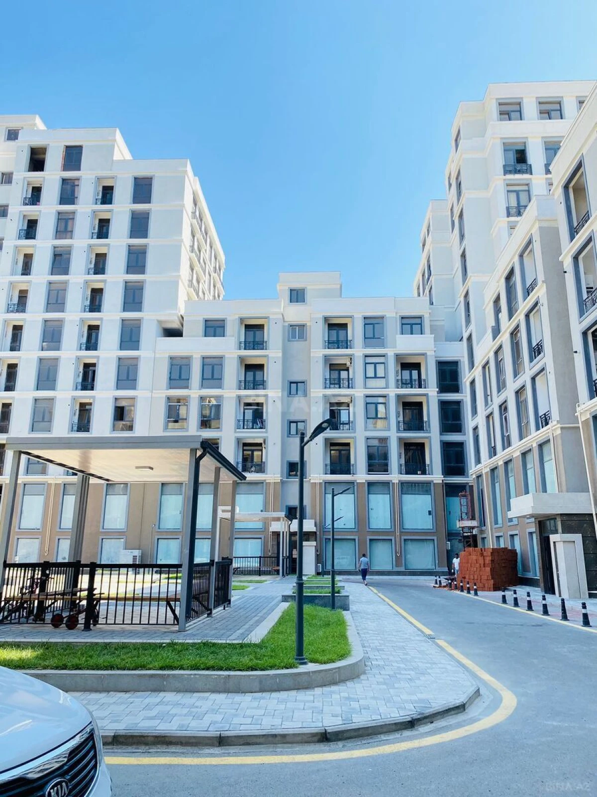 Kirayə verilir 2 otaqlı mənzil 60 m²