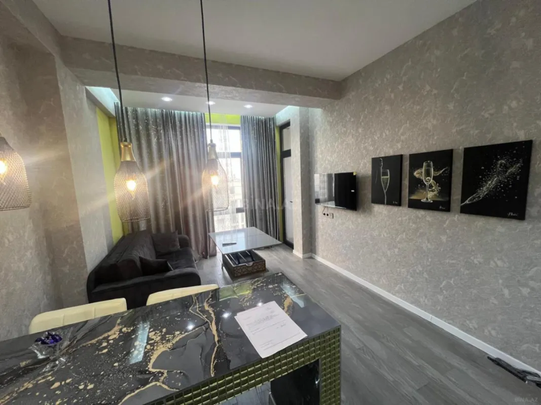 Kirayə verilir 2 otaqlı mənzil 60 m²