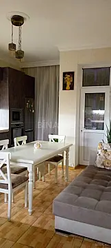 Satılır 2 otaqlı mənzil 90 m²