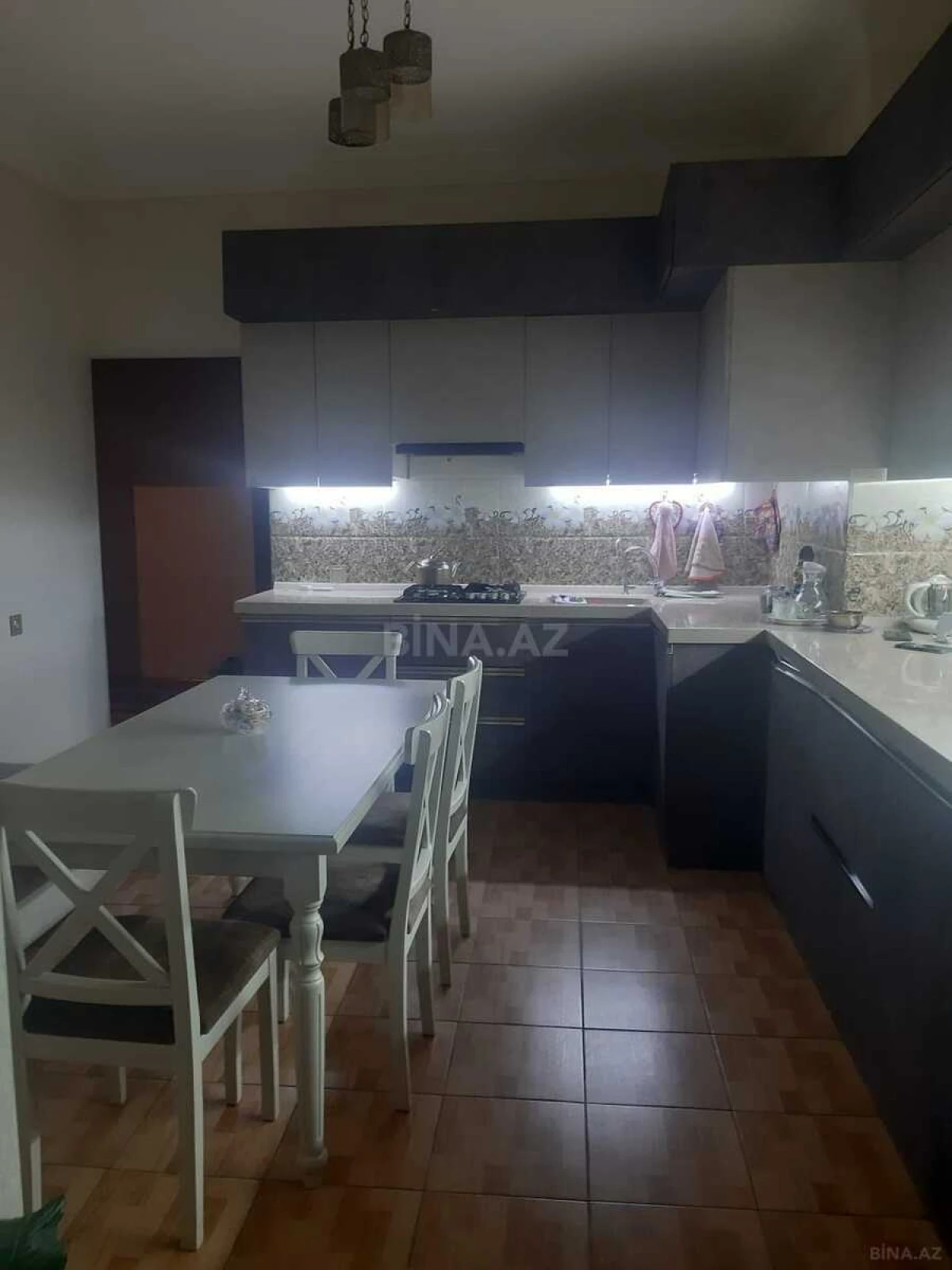 Satılır 2 otaqlı mənzil 90 m²
