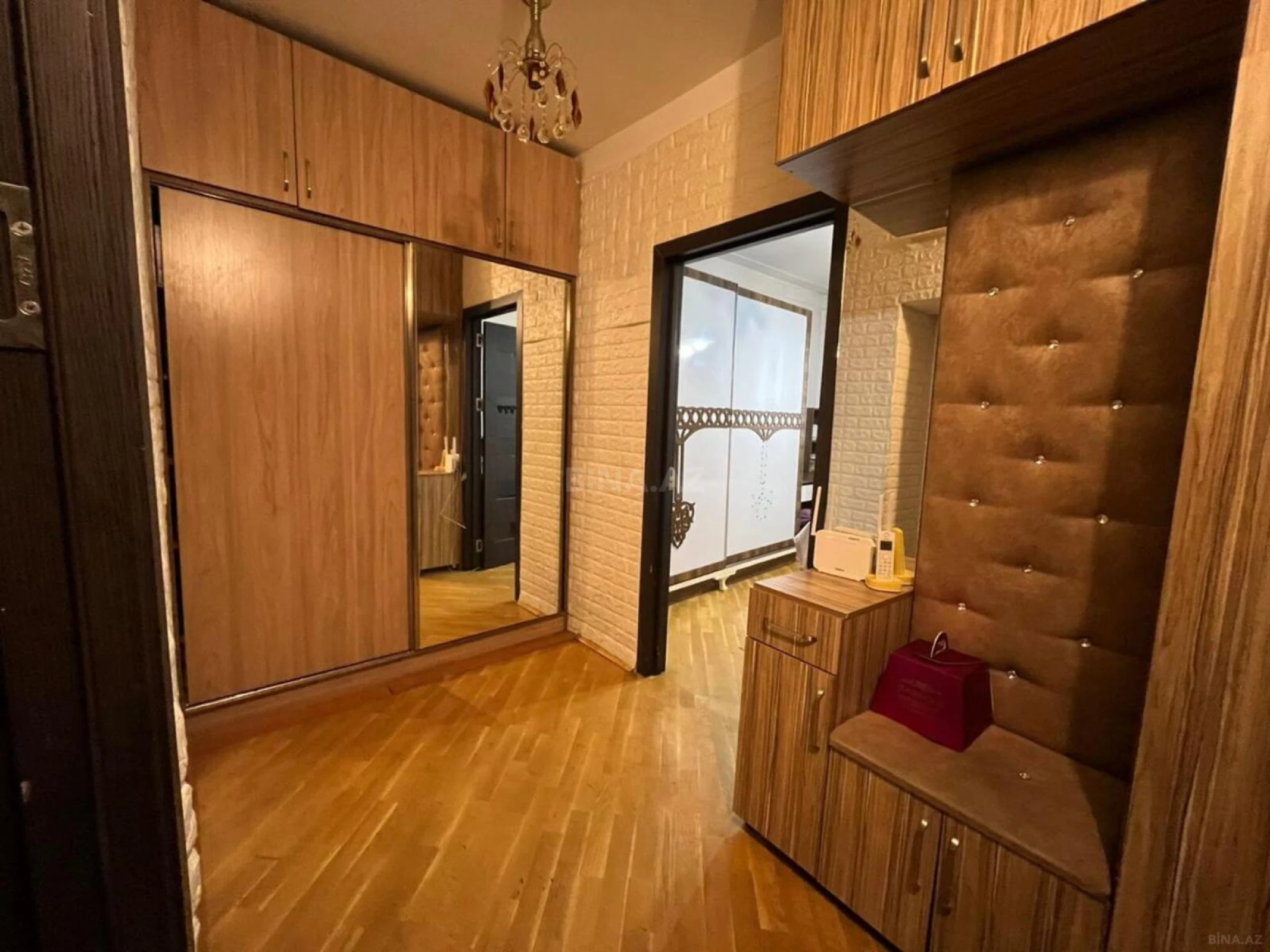 Satılır 3 otaqlı mənzil 70 m²