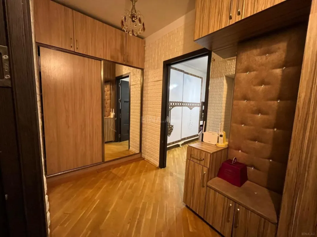 Satılır 3 otaqlı mənzil 70 m²