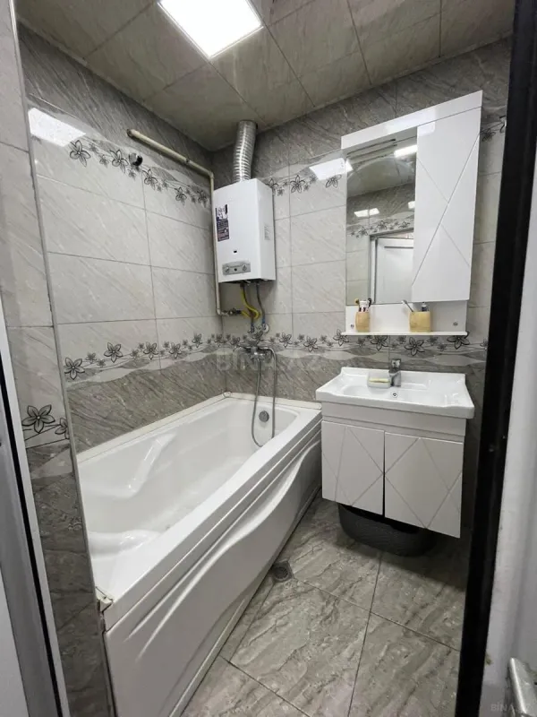 Satılır 3 otaqlı mənzil 70 m²