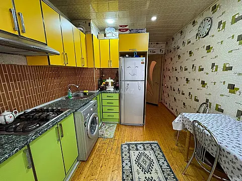 Satılır 3 otaqlı mənzil 73 m²