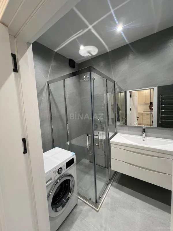 Kirayə verilir 2 otaqlı mənzil 75 m²