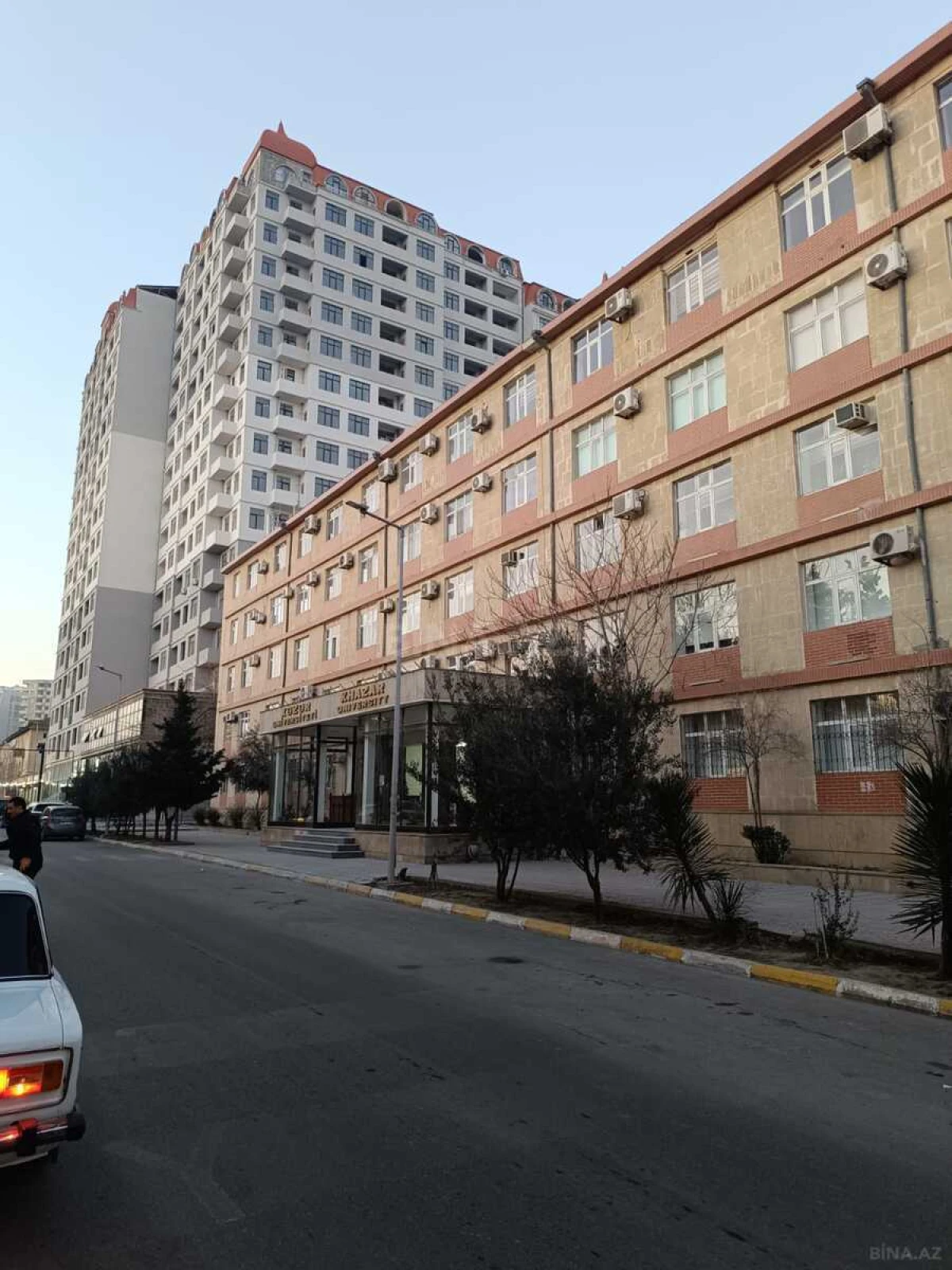 Satılır 2 otaqlı mənzil 91 m²