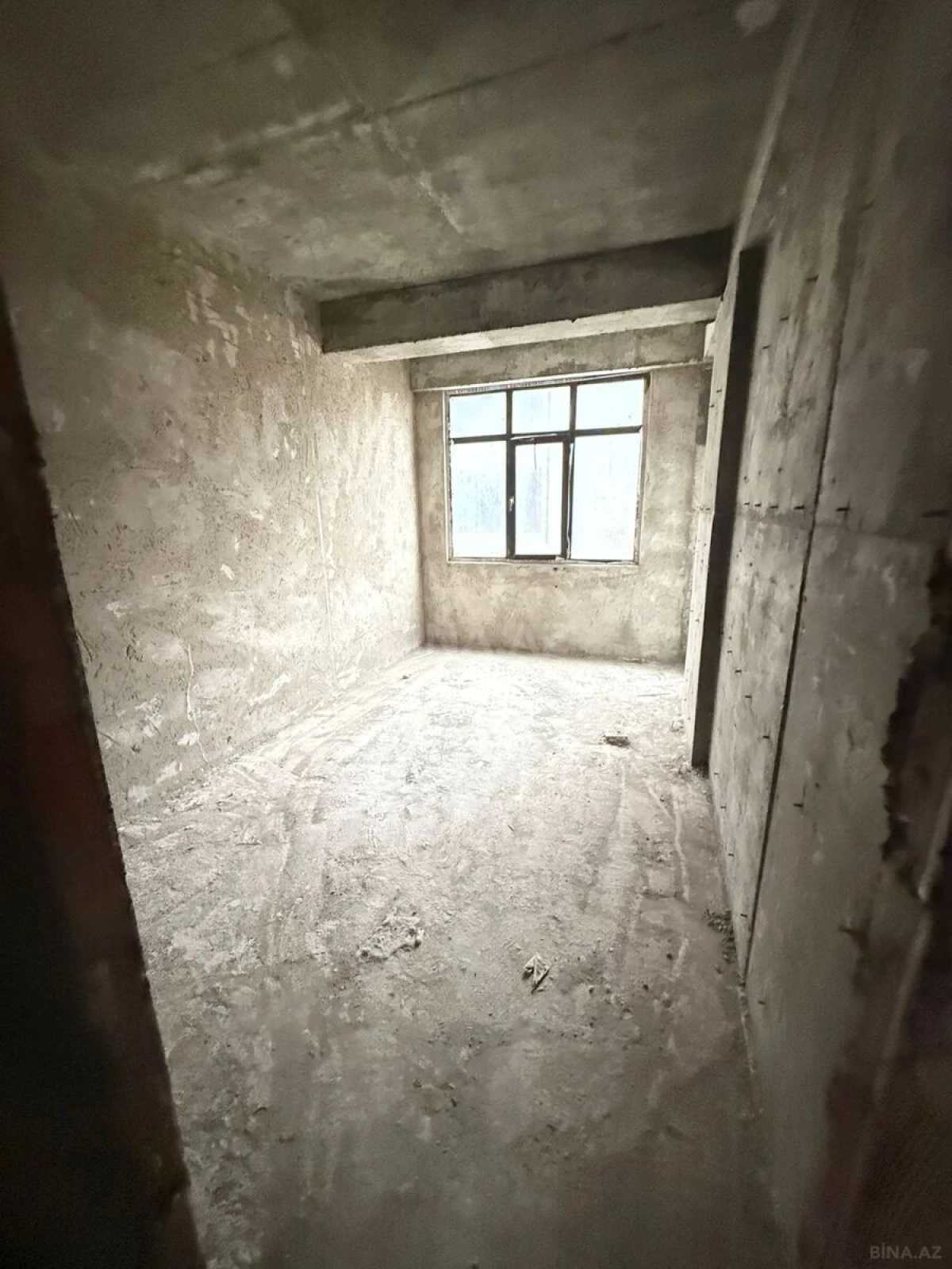 Satılır 2 otaqlı mənzil 91 m²