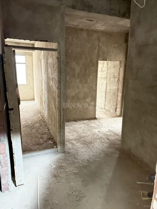 Satılır 2 otaqlı mənzil 91 m²