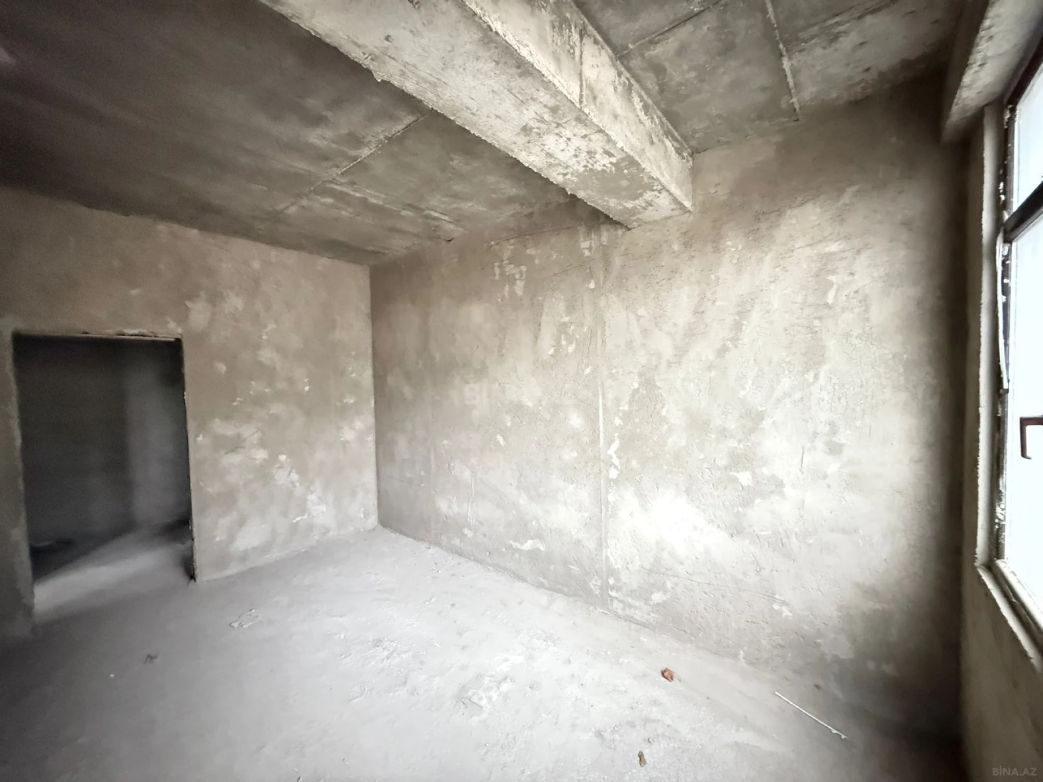 Satılır 2 otaqlı mənzil 91 m²