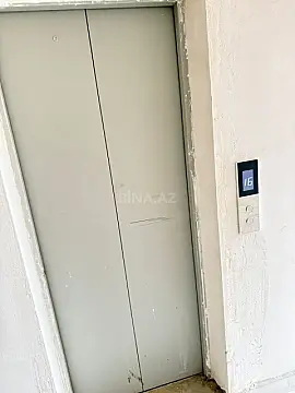 Satılır 2 otaqlı mənzil 91 m²