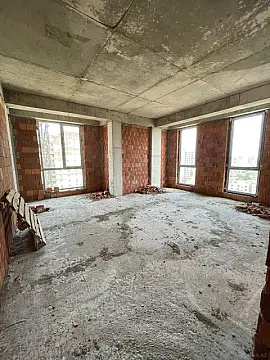 Satılır 4 otaqlı mənzil 178 m²