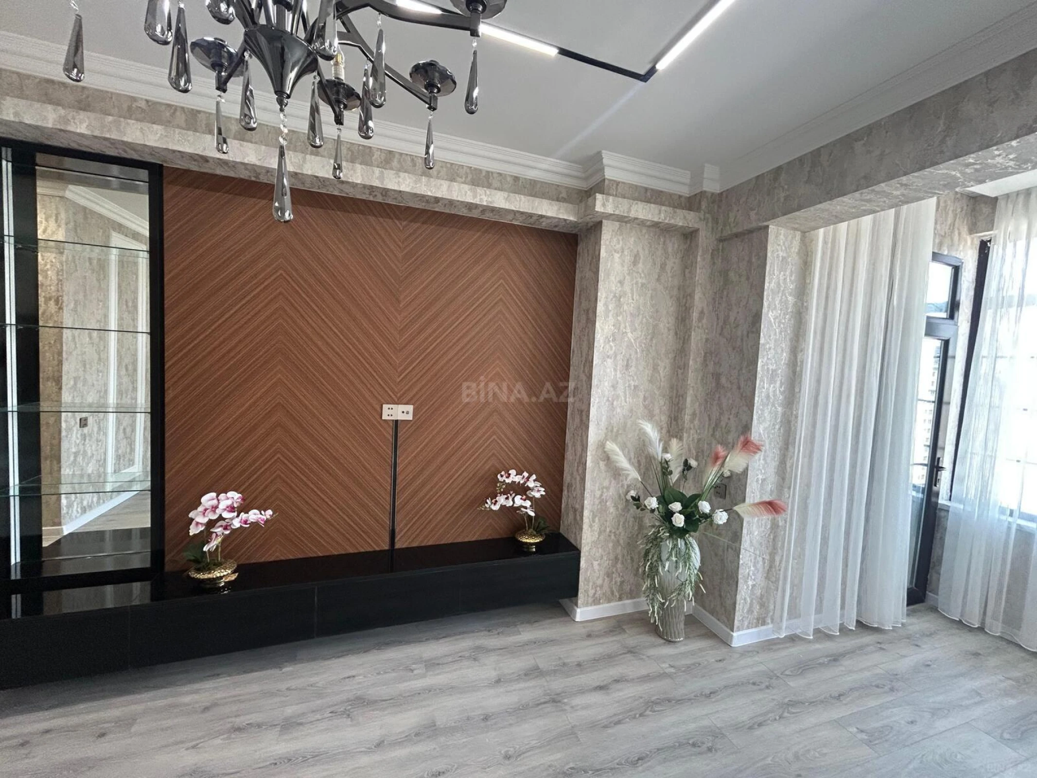 Satılır 2 otaqlı mənzil 54 m²