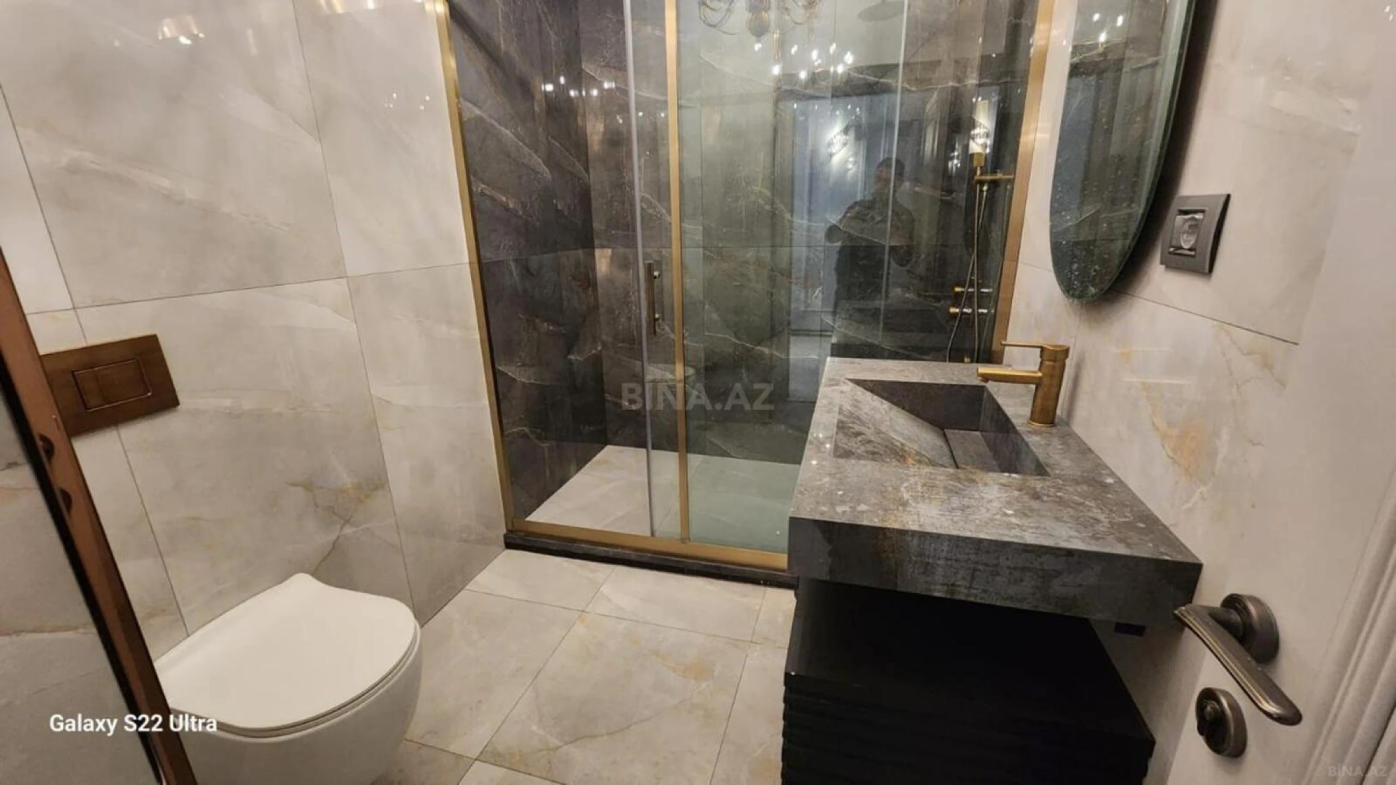Kirayə verilir 2 otaqlı mənzil 85 m²