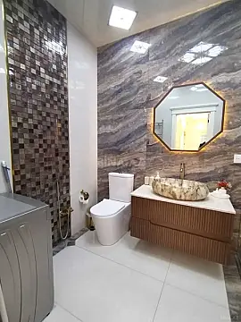Kirayə verilir 3 otaqlı mənzil 148 m²