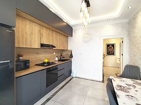 Kirayə verilir 3 otaqlı mənzil 148 m²